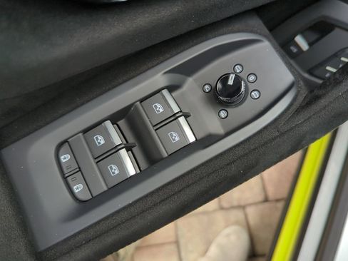 Used 2024 Lamborghini Urus Performante image 16