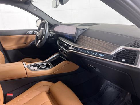 Used 2024 BMW X6 xDrive40i image 29