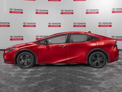 New 2026 Toyota Prius Plug-In Hybrid FWD image 3