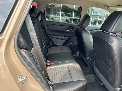 Used 2025 Nissan Rogue SV w/ Rock Creek Premium Package AWD/4WD image 9