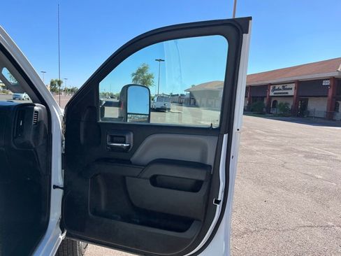 Used 2016 Chevrolet Silverado 3500 W/T image 18