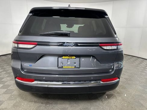 Used 2023 Jeep Grand Cherokee 4WD 4xe image 4