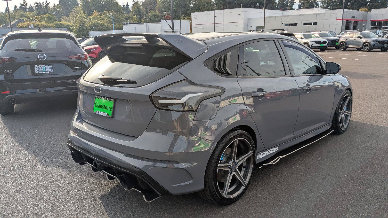 Used 2017 Ford Focus RS AWD/4WD image 6
