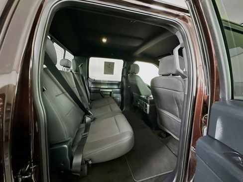 Used 2020 Ford F150 XLT w/ Equipment Group 302A Luxury AWD/4WD image 29