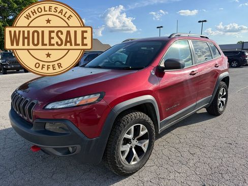 Used 2015 Jeep Cherokee Trailhawk AWD/4WD image 1