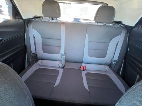 Used 2025 Chevrolet TrailBlazer LT image 36