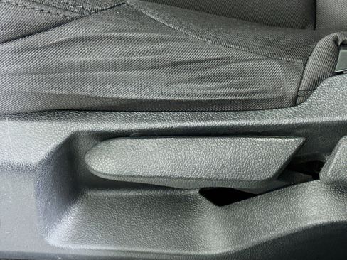 Used 2024 Toyota Tacoma SR image 13