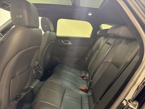 New 2026 Land Rover Range Rover Velar Dynamic SE image 22