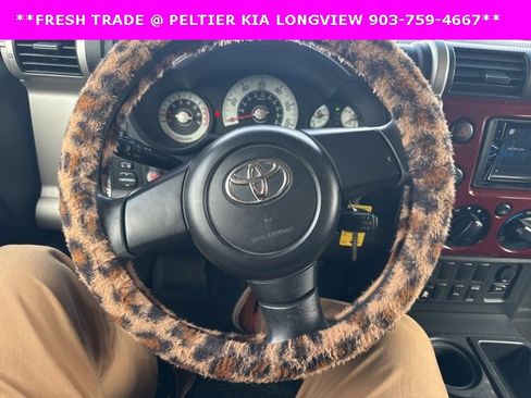 Used 2008 Toyota FJ Cruiser 2WD image 14