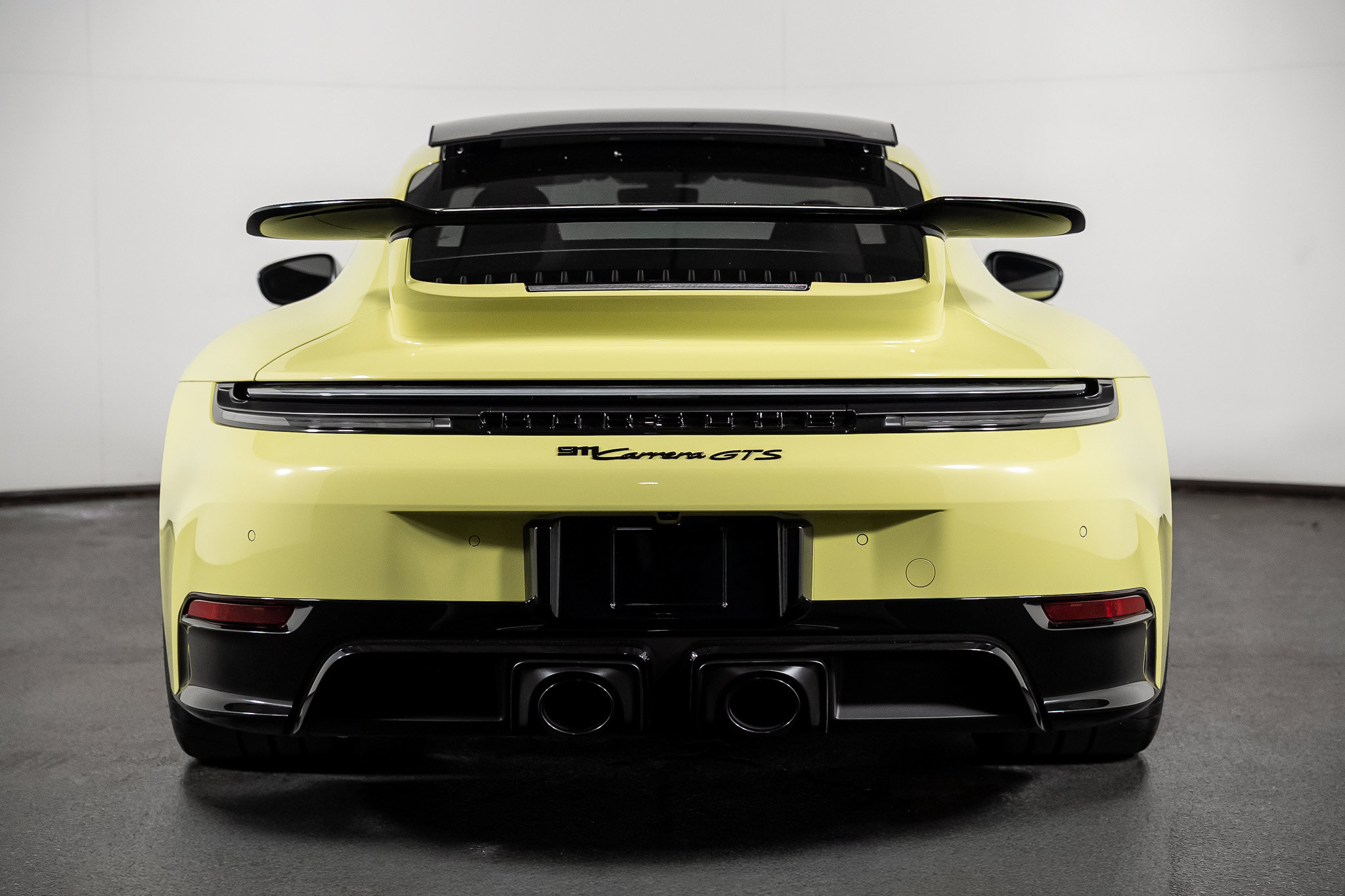 Used 2026 Porsche 911 Carrera GTS RWD image 25