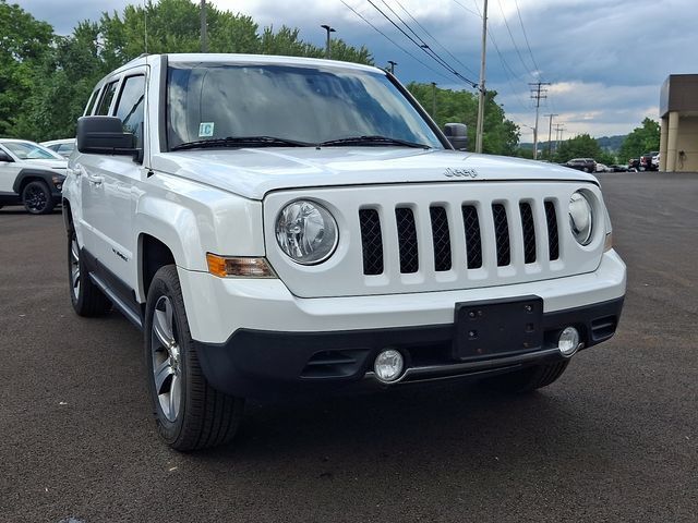 Used 2017 Jeep Patriot High Altitude AWD/4WD image 3