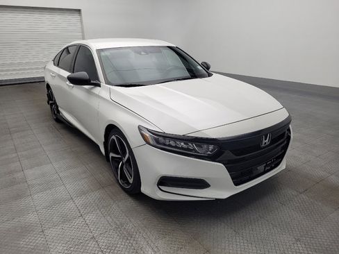 Used 2018 Honda Accord Sport image 13