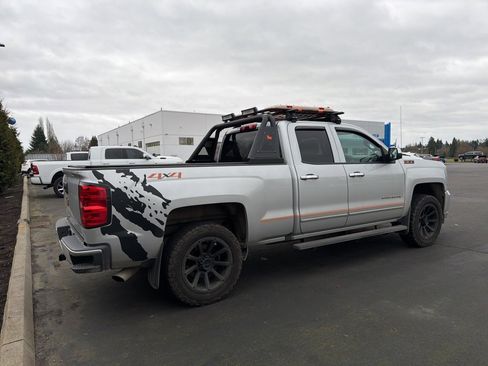 Used 2018 Chevrolet Silverado 1500 Custom image 6