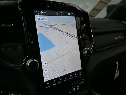 Used 2025 RAM 1500 Laramie image 14