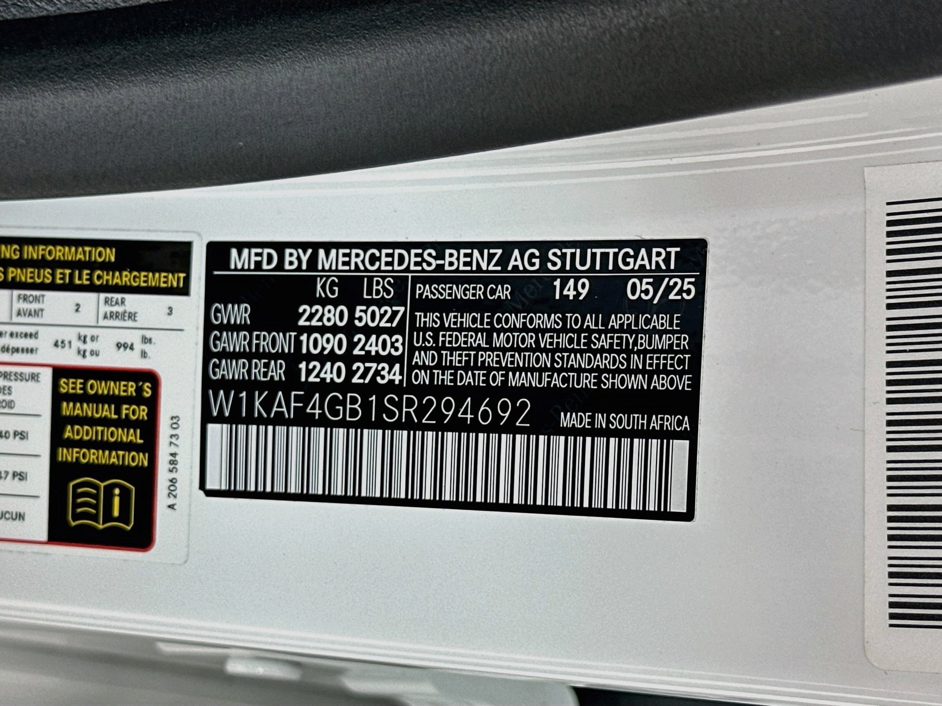 Used 2025 Mercedes-Benz C 300 Sedan image 35