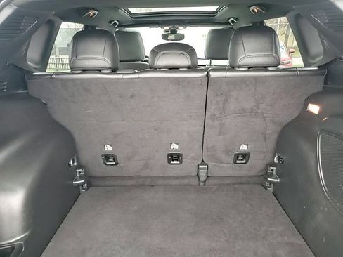 Used 2022 Jeep Compass High Altitude image 25