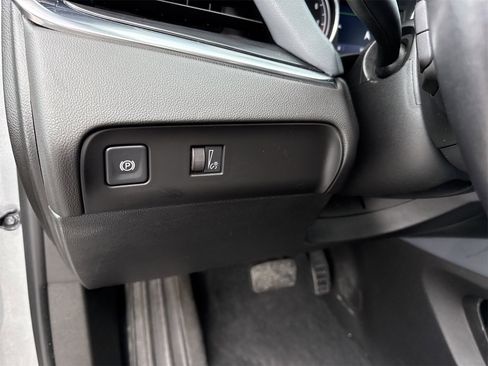 Used 2023 Buick Enclave Essence w/ Experience Buick Package image 18