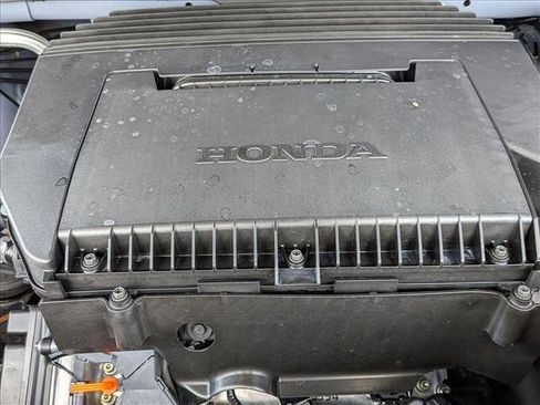 Used 2025 Honda Pilot Black Edition image 26