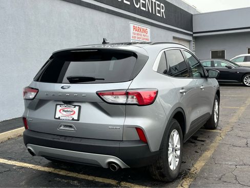 Used 2022 Ford Escape SE w/ Convenience Package image 36