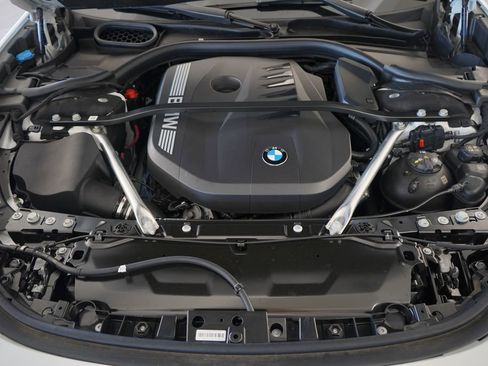 New 2026 BMW 740i w/ Premium Package image 19