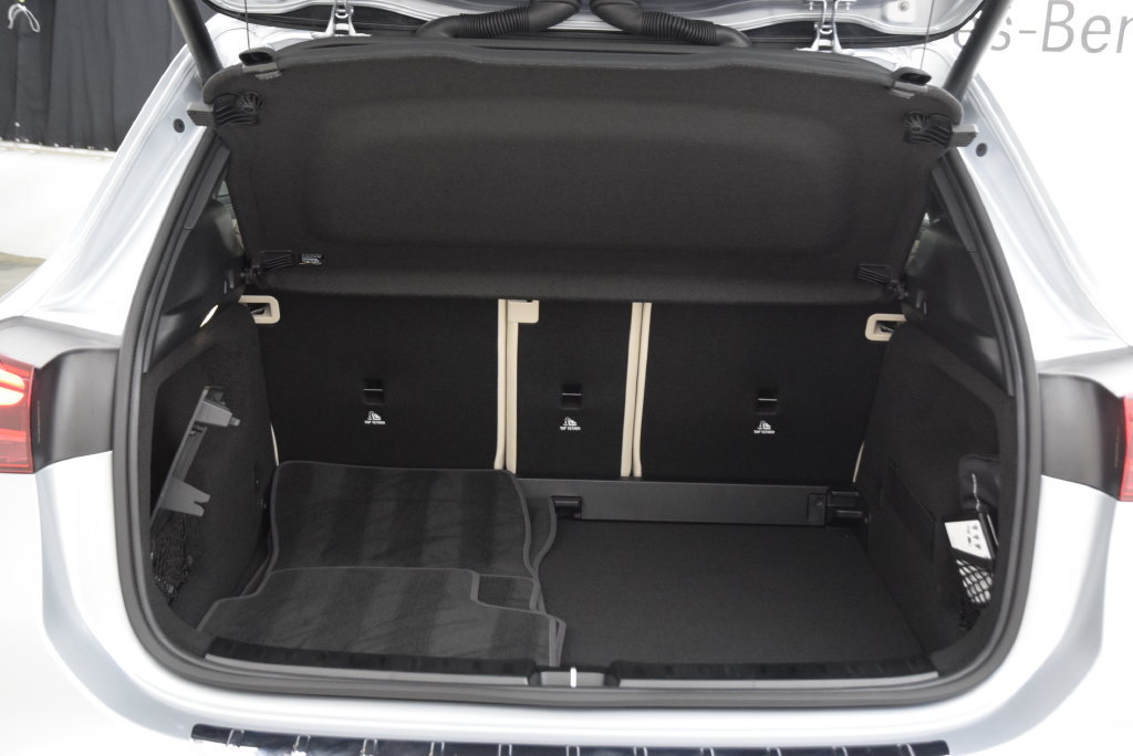 Used 2026 Mercedes-Benz GLA 250 image 29