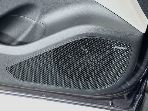 Used 2025 Hyundai Tucson Limited image 15