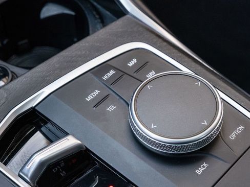 Used 2024 BMW 330i Sedan image 21