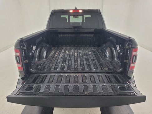 Used 2019 RAM 1500 Big Horn image 29