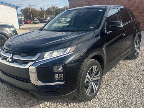 Used 2024 Mitsubishi Outlander Sport SE image 12