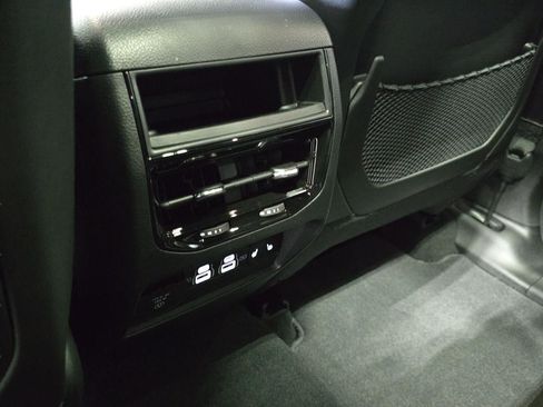 New 2025 Jeep Grand Cherokee Limited w/ Trailer Tow Package image 20