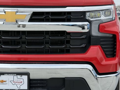 New 2026 Chevrolet Silverado 1500 LT w/ Texas Edition Plus image 8