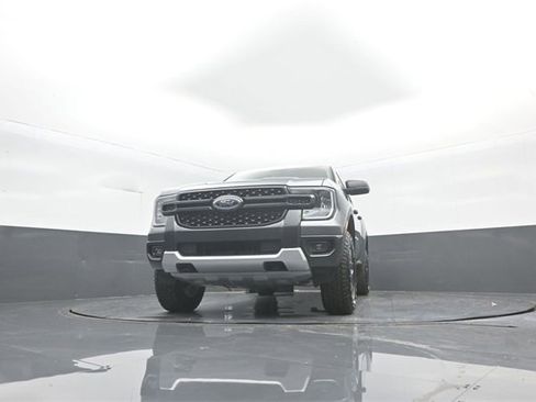 New 2025 Ford Ranger XLT w/ Equipment Group 301A High image 19