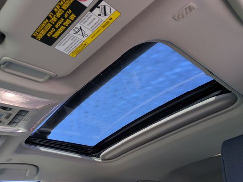 Used 2023 Toyota RAV4 XLE image 25