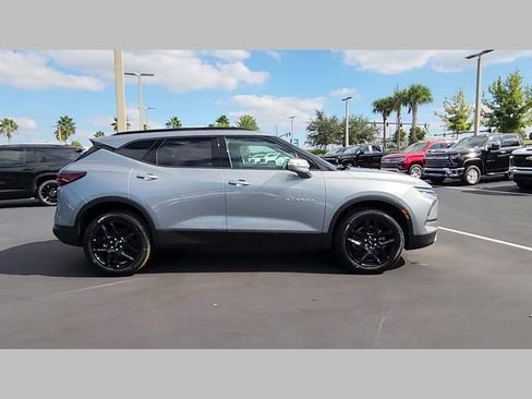 New 2025 Chevrolet Blazer LT image 29
