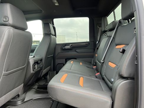 New 2026 GMC Sierra 2500 AT4 w/ AT4 Premium Plus Package image 5