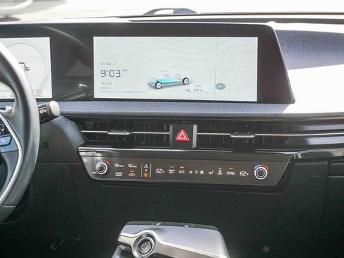 Certified 2024 Kia EV6 Light image 16