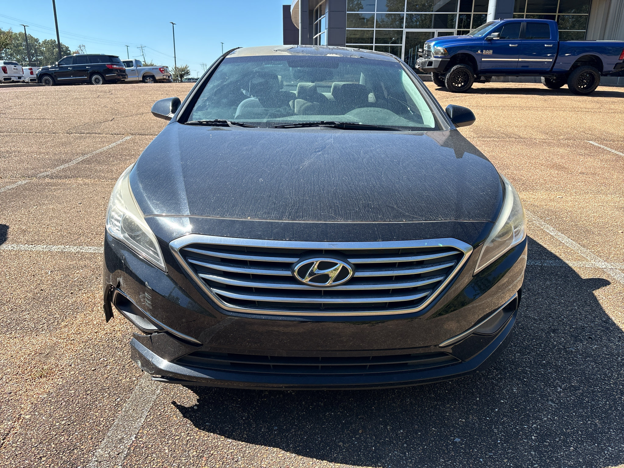 Used 2016 Hyundai Sonata SE FWD image 2