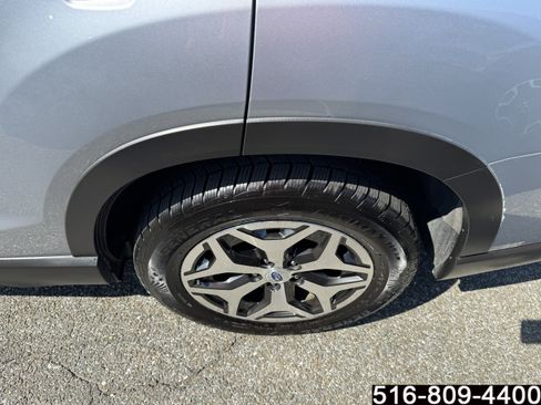 Used 2019 Subaru Forester Premium AWD/4WD image 11