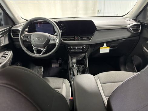 New 2026 Chevrolet TrailBlazer LT AWD/4WD image 3