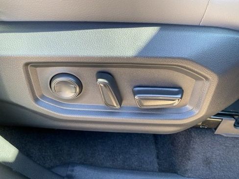 New 2026 Toyota Tundra SR5 AWD/4WD image 19