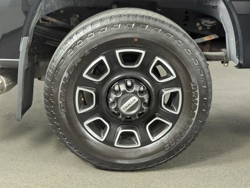 Used 2023 Ford F350 Platinum AWD/4WD image 14