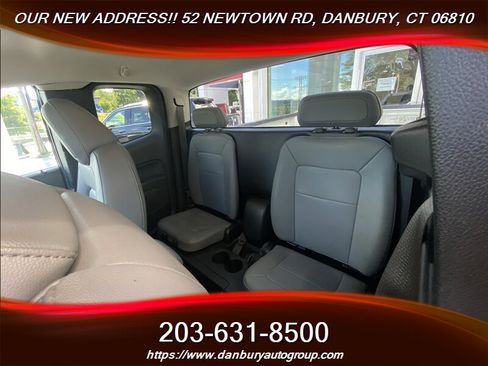 Used 2019 Chevrolet Colorado W/T w/ WT Convenience Package RWD image 20
