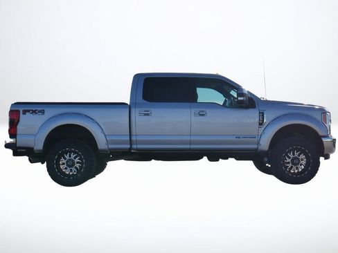 Used 2017 Ford F250 Lariat w/ Lariat Ultimate Package image 5