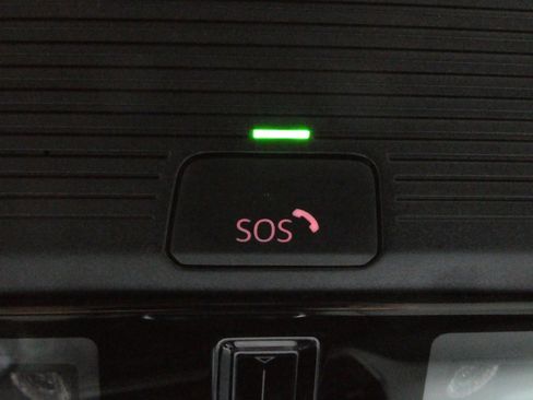 New 2025 Volkswagen ID.4 Pro S image 17