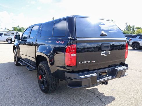 Used 2018 Chevrolet Colorado LT w/ Redline Special Edition AWD/4WD image 23