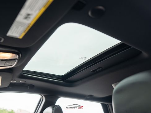 Used 2021 Dodge Durango SRT w/ Technology Group AWD/4WD image 42
