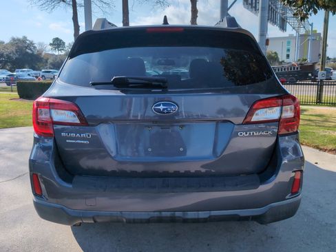 Used 2016 Subaru Outback 2.5i Limited image 9