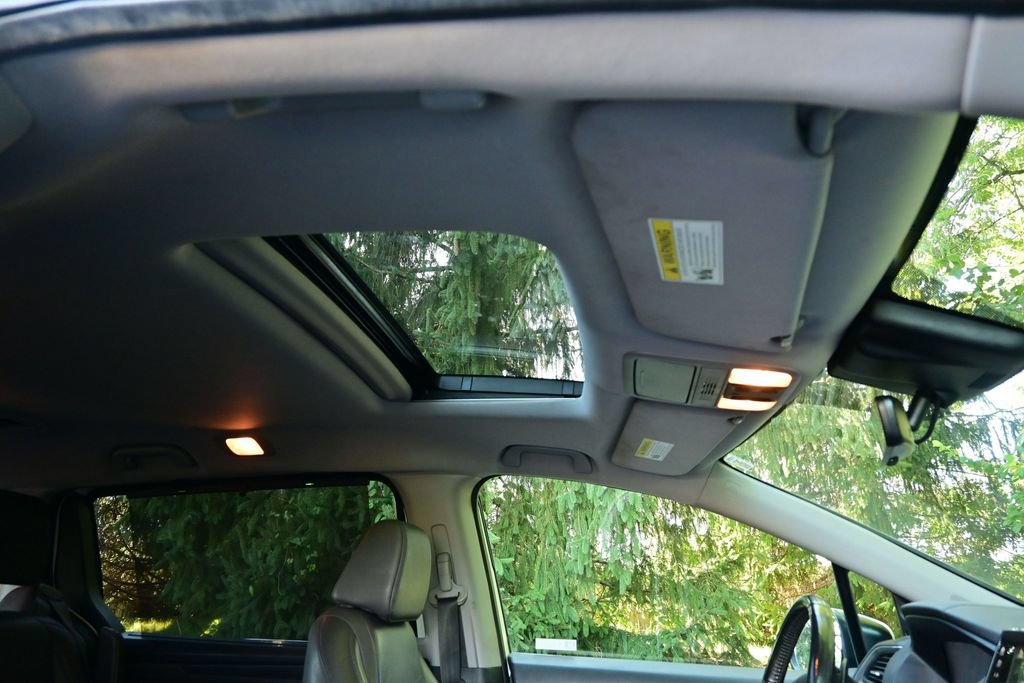 Used 2019 Honda Odyssey EX-L image 19