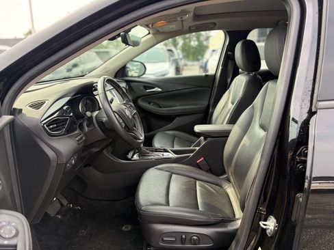 Used 2023 Buick Encore GX Essence w/ Advanced Technology Package AWD/4WD image 19