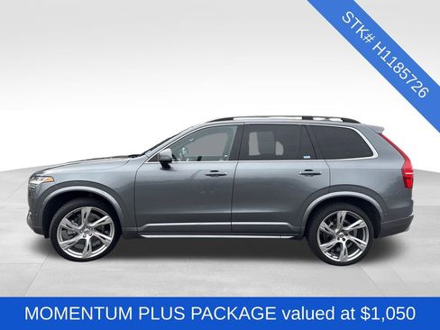 Used 2017 Volvo XC90 T6 Momentum w/ Vision Package image 4